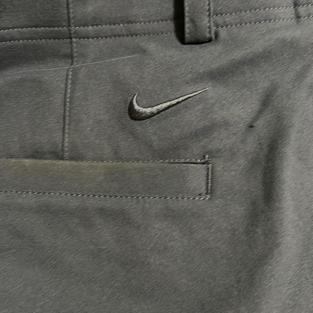 Nike Mens Golf Shorts Sz 36